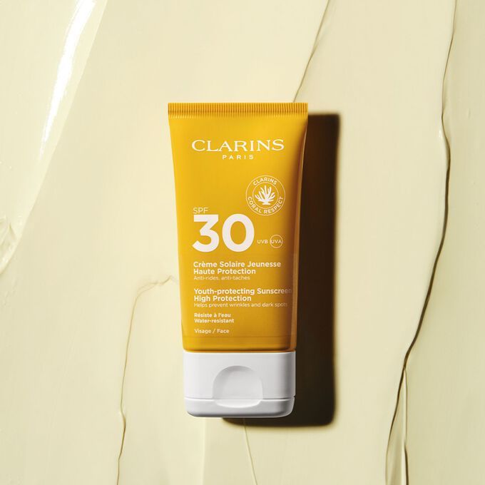 Youth-protecting Sunscreen High Protection SPF30 2024